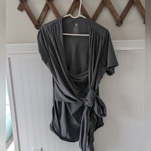 Kindred Bravely skin to skin wrap